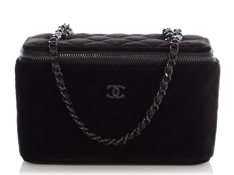 Chanel Mini So Black Part-Quilted Velvet Vanity Case